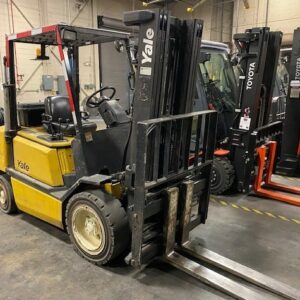 5000 POUND YALE DEISEL FORK TRUCK MODEL GDP060TGNUAE085, TYPE D WITH POSITIONER AND SIDE SHIFTER