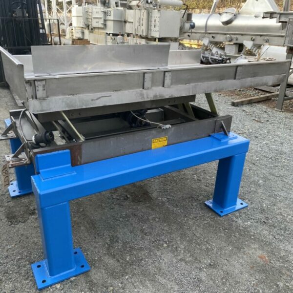 30” WIDE x 71” LONG  CARDWELL VIB-O-VEY VIBRATING CONVEYOR, STAINLESS STEEL MATERIAL CONTACT PARTS.  MODEL NUMBER VC-1659