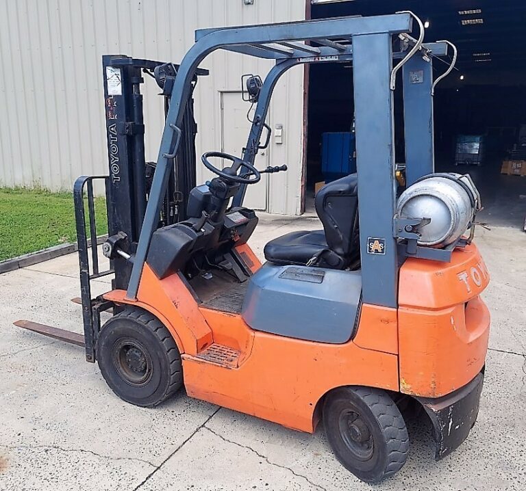 3000 TOYOTA FORK TRUCK FORKLIFT Cooper Industries LLC