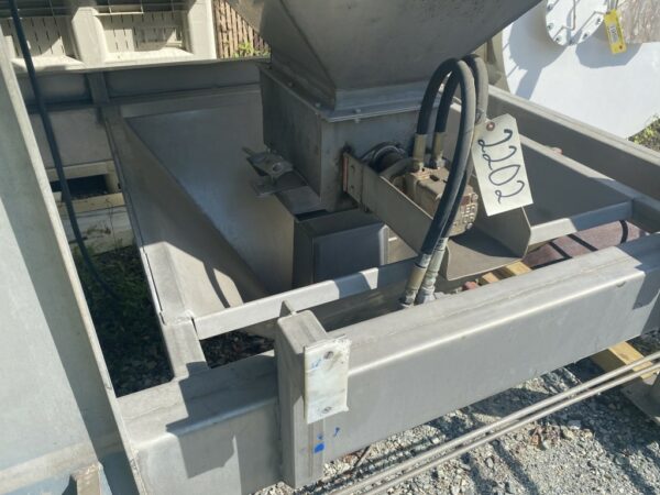 80 CUBIC FOOT DUPLEX STAINLESS HOPPER WITH LUMPBREAKERS - Image 9