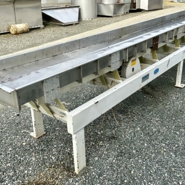 30” WIDE X 21’ LONG CARDWELL VIBRATORY CONVEYOR, STAINLESS STEEL,  MODEL VC-1659