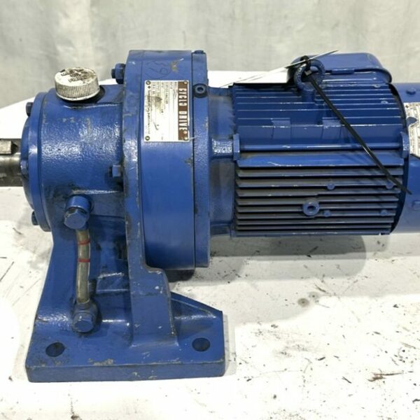 2 HP SUMITOMO SM-CYCLO DRIVE MODEL CHHM2-6135-87 (APPEARS TO BE UNUSED)