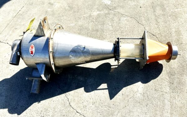 ITEM 2695-1:     17” DIAMETER MAC STAINLESS STEEEL CYCLONE MODEL FT 17