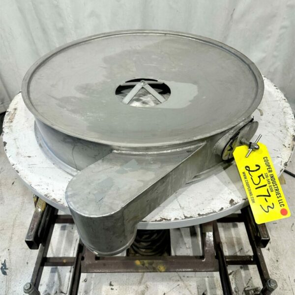 ITEM 2517-3:   30” STAINLESS SCREENER DECK WITH MATERIAL CENTERING RING