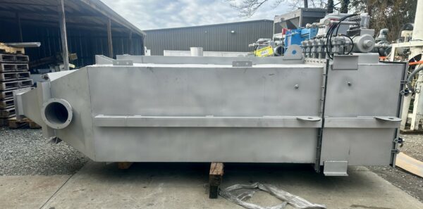 ITEM 2924-1:   217 SQ. FT. UNUSED STAINLESS SLY DUST COLLECTOR MODEL STJ-64-6