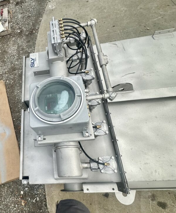 ITEM 2924-1:   217 SQ. FT. UNUSED STAINLESS SLY DUST COLLECTOR MODEL STJ-64-6 - Image 9