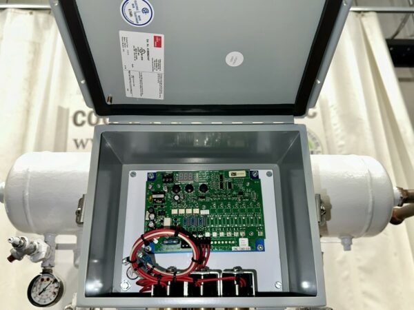 ITEM 1801:   100 SQUARE FOOT FILTER AREA BUHLER HORIZONTAL MOUNTED BIN VENT FILTER, PULSE JET CLEANING, WITH EXHAUST FAN - Image 10