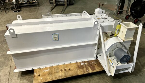 ITEM 1801:   100 SQUARE FOOT FILTER AREA BUHLER HORIZONTAL MOUNTED BIN VENT FILTER, PULSE JET CLEANING, WITH EXHAUST FAN - Image 2