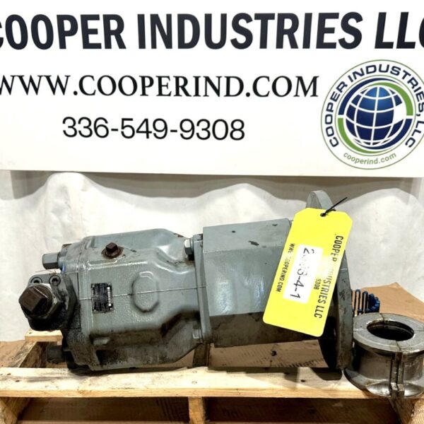 ITEM 2398-4-1: REXROTH CORP BRUENINGHAUS HYDROMATIK  HYDRAULIC PUMP TYPE AA10VS0140 DFR / 31R-PKD62N00 USED