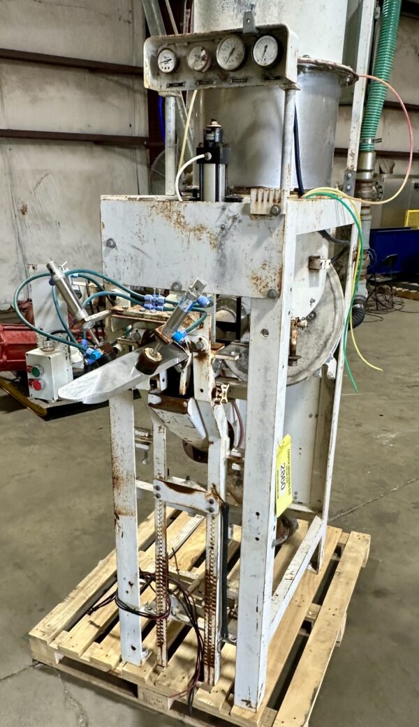 ITEM 2860: BLACK DIAMOND PRESSUREFLOW AIR PACKER USED MODEL LPW-10 - Image 2