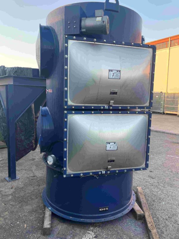 ITEM 3067:  60 HP SPENCER POWERMIZER VACUUM UNIT.  COMPLETE WITH  60 HP 230-460 VOLT MOTOR, FILTER HOLUSINGT, AND DISCHARGE HOPPER - Image 4