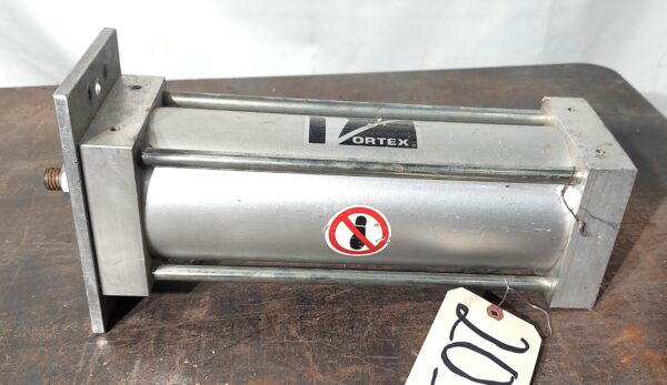 ITEM 2033: 4.5" BORE x 11.5" STROKE UNUSED SALINA VORTEX KNIFE GATE CYLINDER, UNUSED