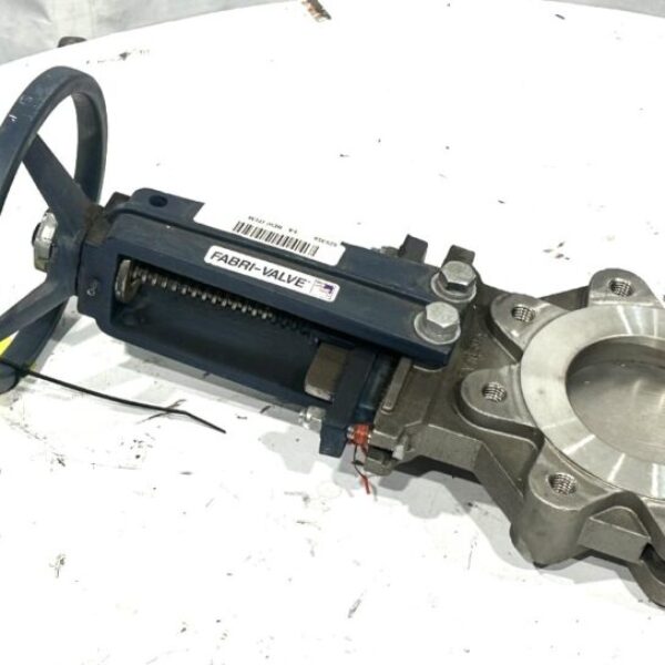 ITEM 2438-1: 4” UNUSED FABRI KNIFE GATE VALVE, MANUAL