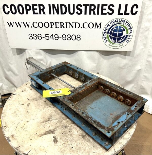 ITEM 2962:   14”x14” ABEL PNEUMATIC ROLLING BLADE KNIFE GATE CARBON STEEL USED - Image 2