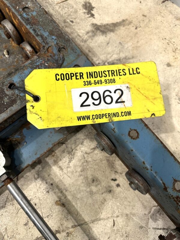 ITEM 2962:   14”x14” ABEL PNEUMATIC ROLLING BLADE KNIFE GATE CARBON STEEL USED - Image 4