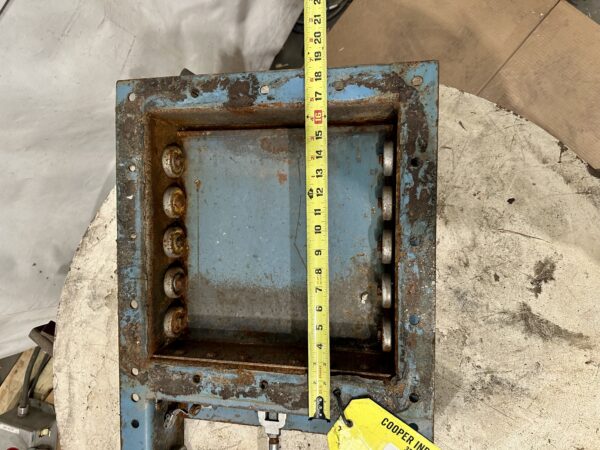 ITEM 2962:   14”x14” ABEL PNEUMATIC ROLLING BLADE KNIFE GATE CARBON STEEL USED - Image 9