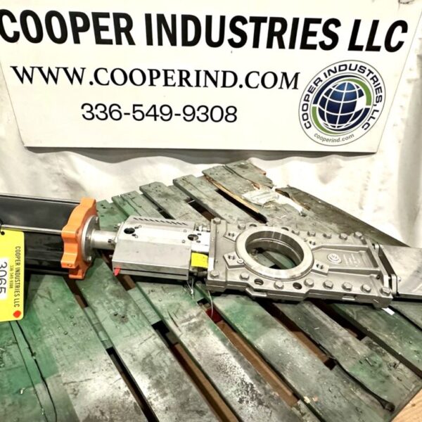 ITEM 3065: 6” STAFSJO STAINLESS PNEUMATIC KNIFE GATE